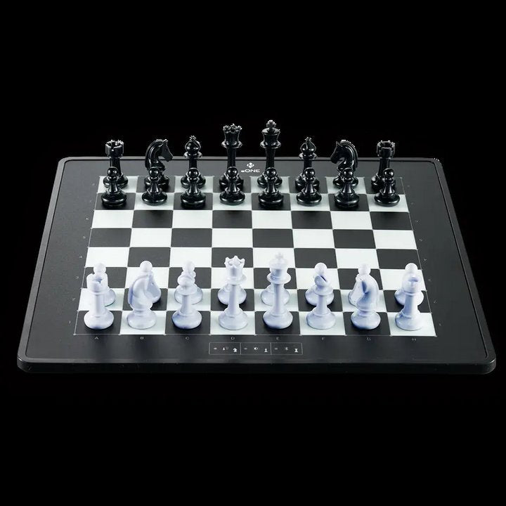 Échiquier Intelligent — Plateau Connecté & Pièces Premium